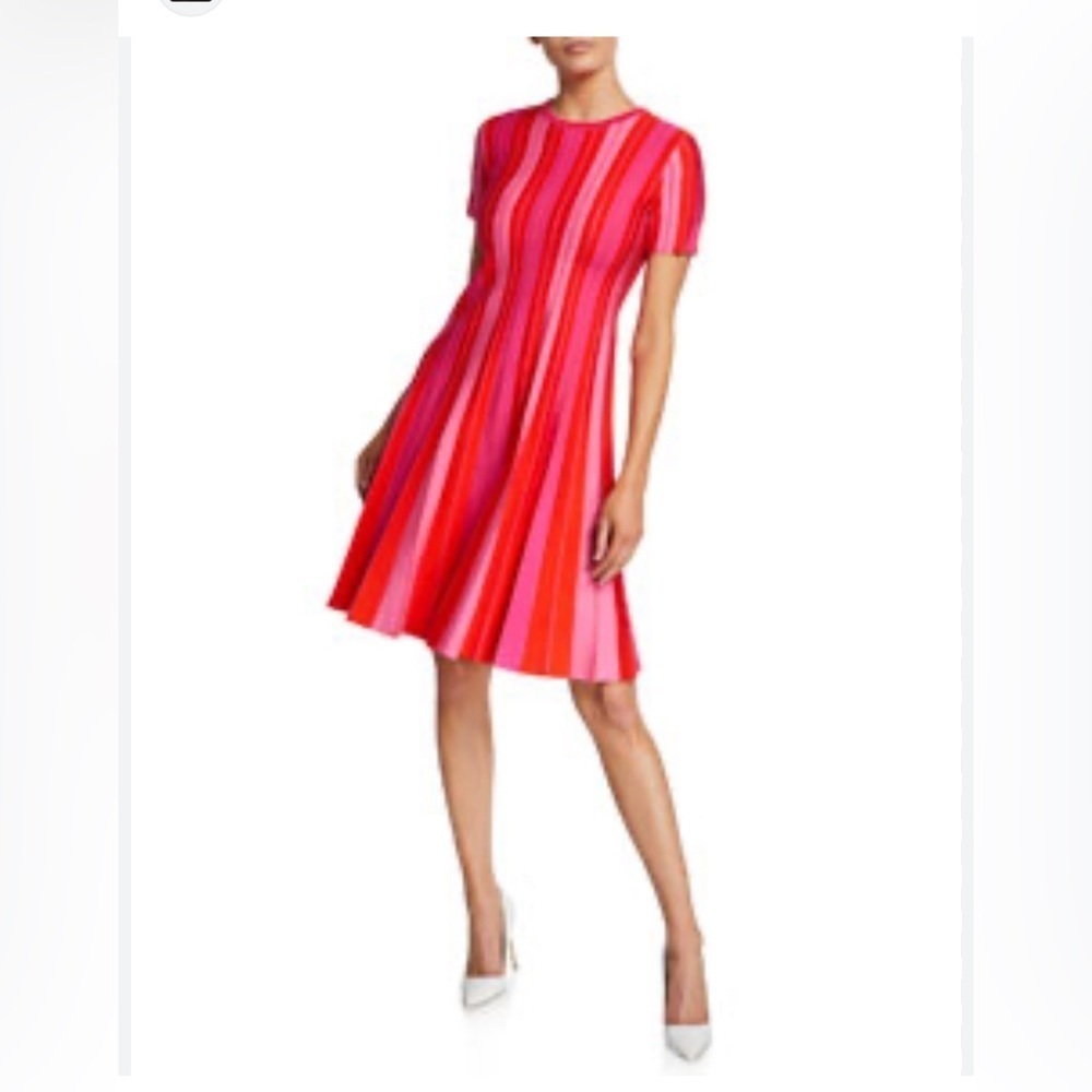 Carolina Herrera,Short-Sleeve Striped Knit Pleated Dress, size Large